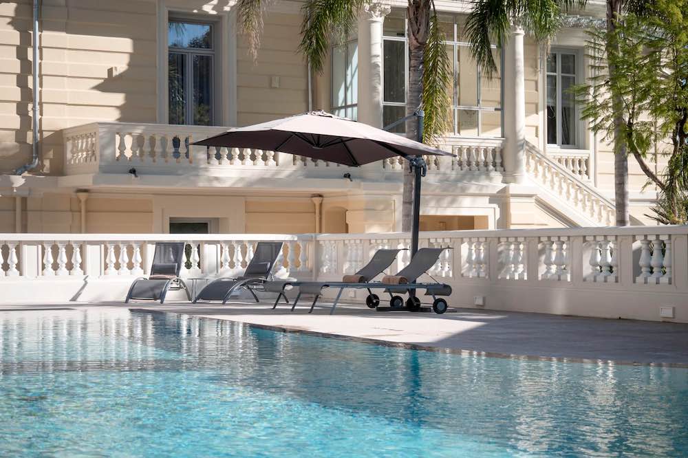 Luxury hotel near Palais Carnolès with pool
