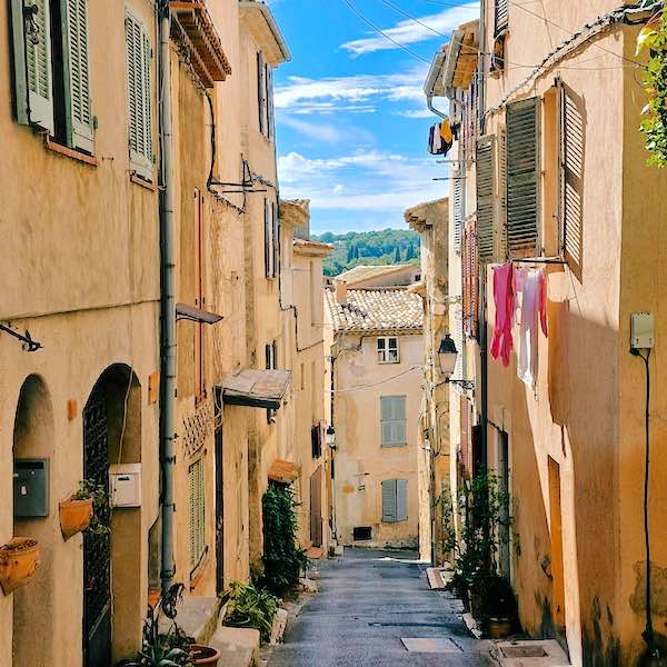 Medieval village streets of Biot with stone buildings