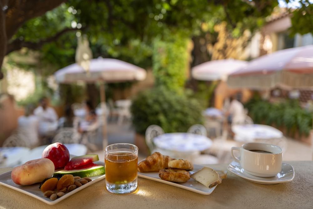 Hotel breakfast at the outdoor patio