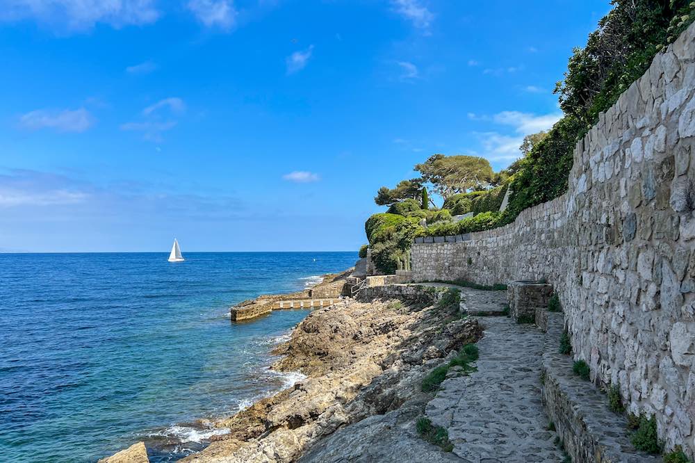 Cap Ferrat coastal path views