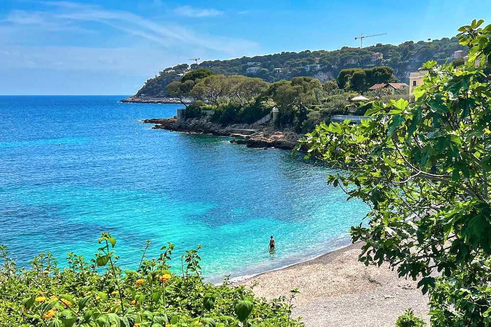 Saint-Jean-Cap-Ferrat coastal path viewpoint over Plage des Fossettes