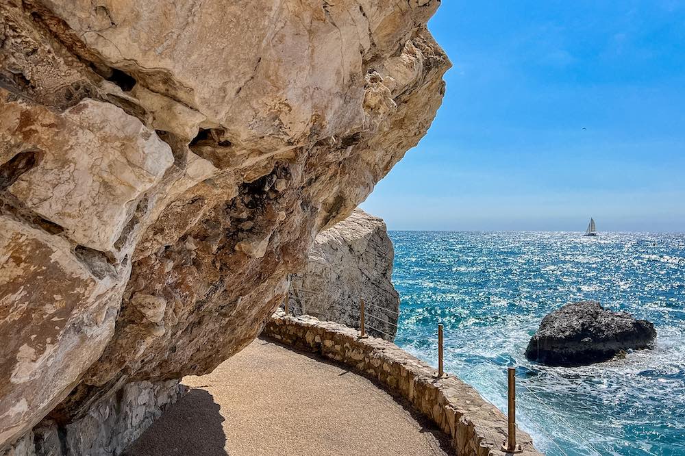 Protruding rock on the Sentier du Littoral Cap d'Ail