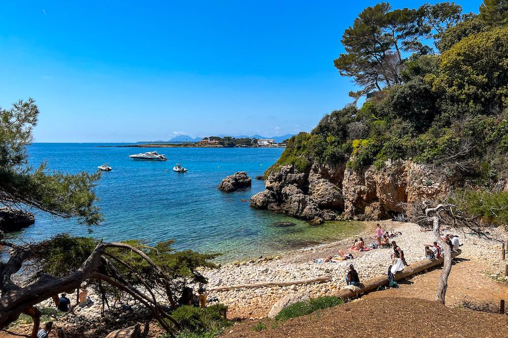 Billionaires Bay Beach Cap d'Antibes