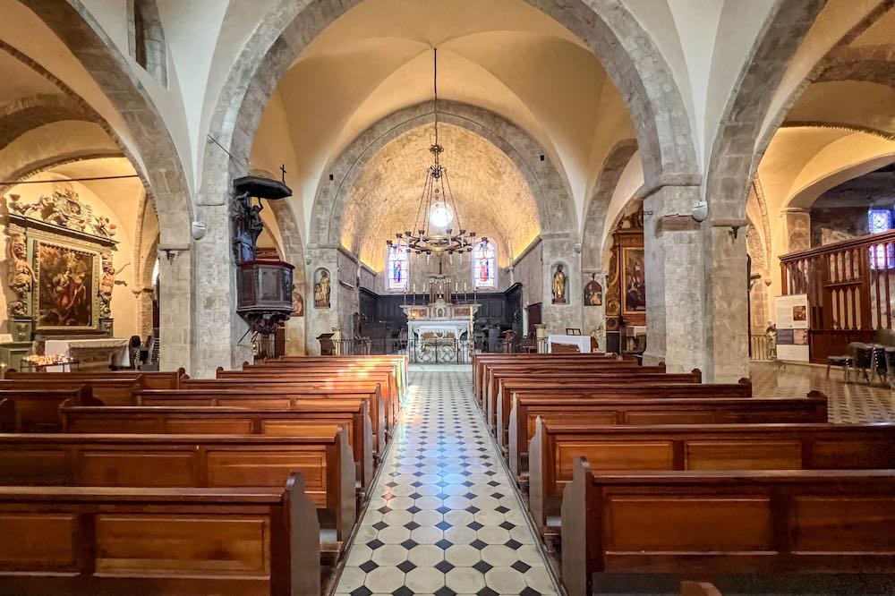 Interior of the Collegiate Church of Saint-Paul de Vence