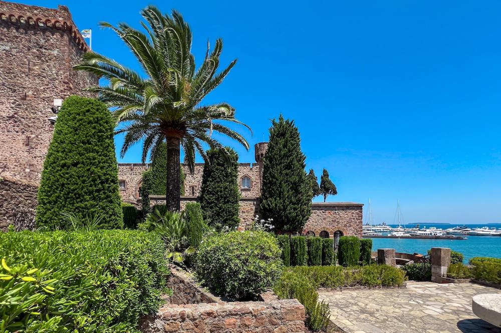 Seaside gardens at Chateau de la Napoule Gardens