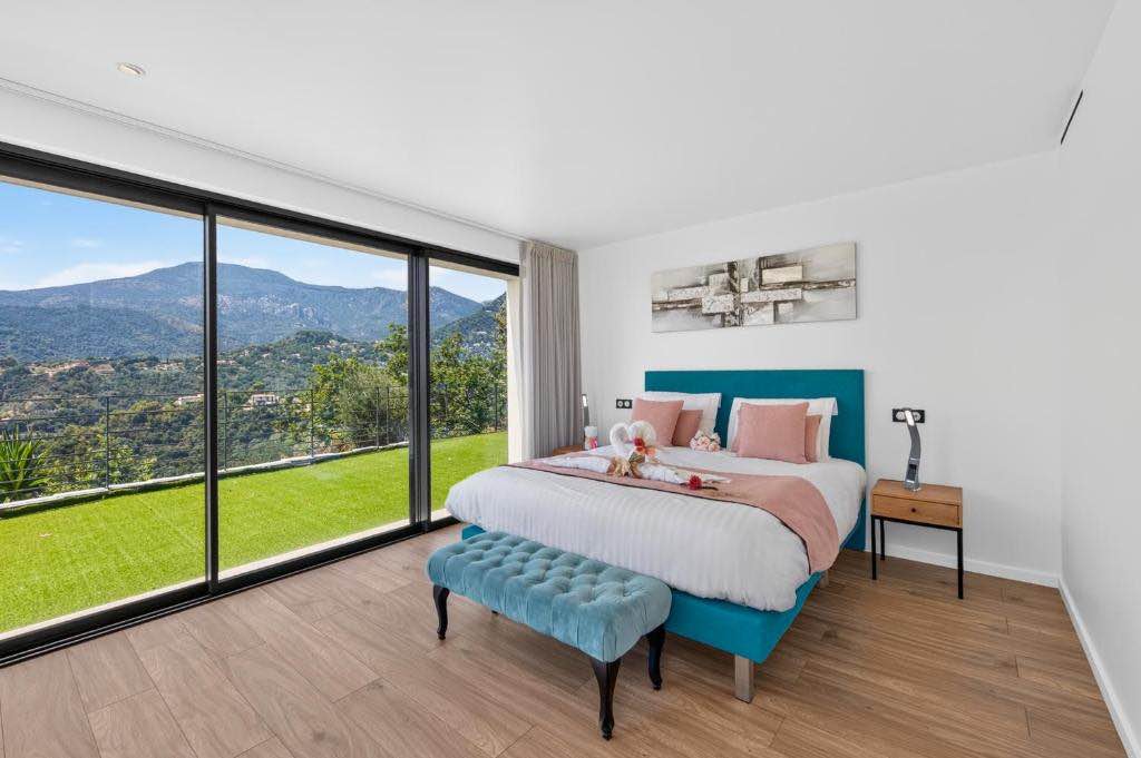 Villa Maria is a vacation rental in Menton Hills with stunning mountain views